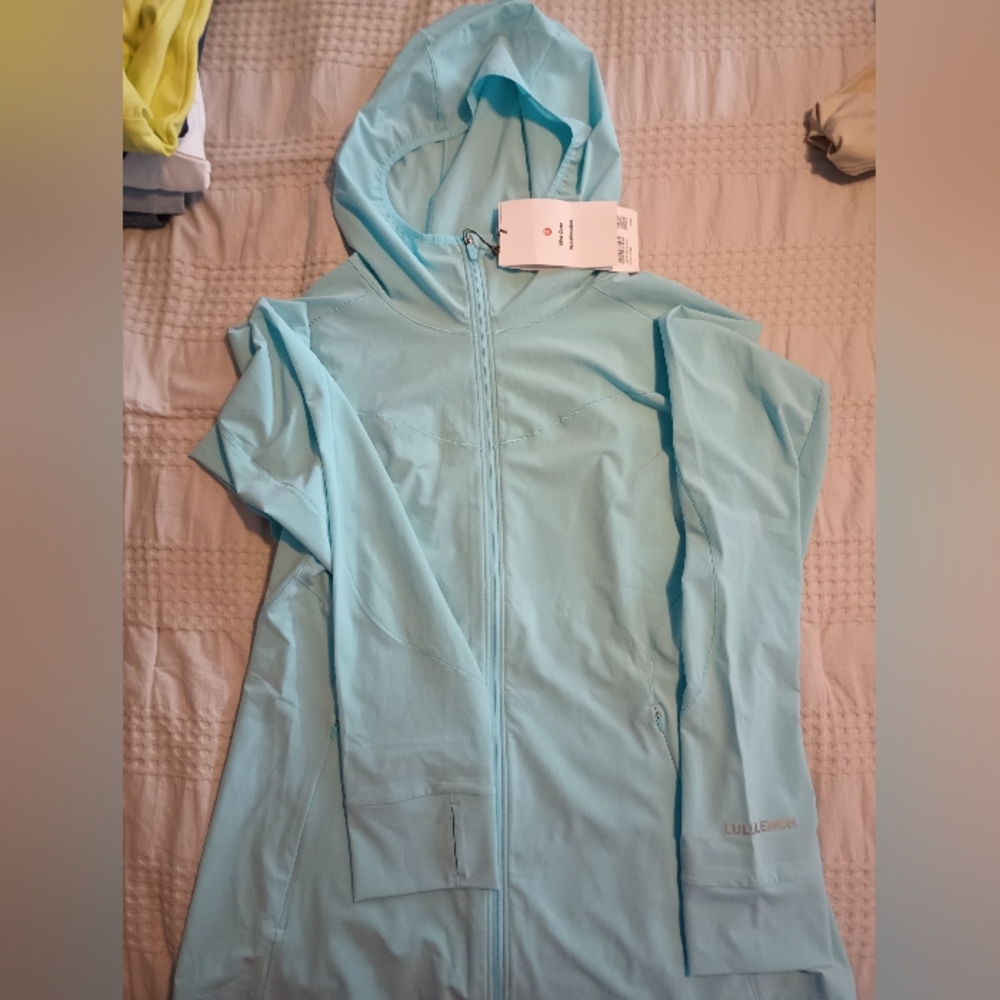 Lululemon Mist Over Windbreaker